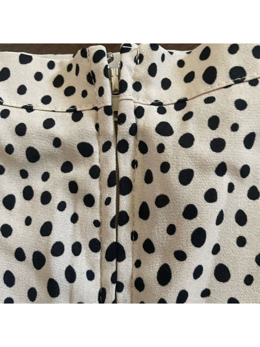 Francesca’s- polka dot mini cream/black size Small-EUC - Picture 9 of 9
